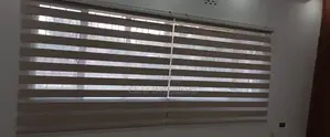 Simple Office Elegance Made Cool With Horizontal Office Blinds