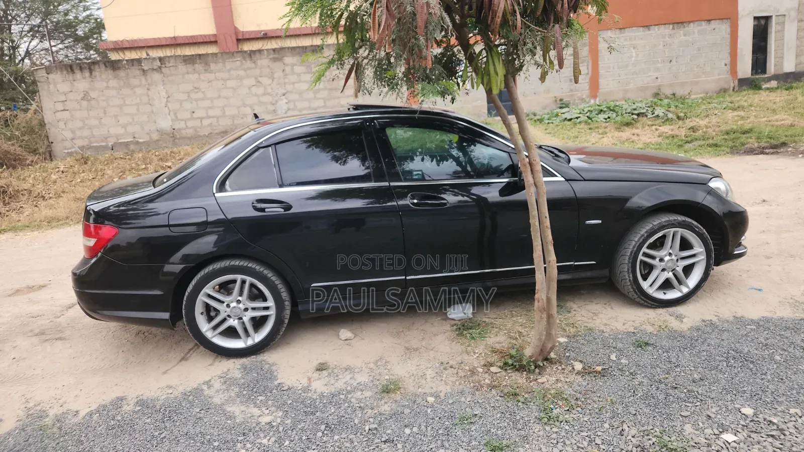 Mercedes-Benz C200 2013 Black