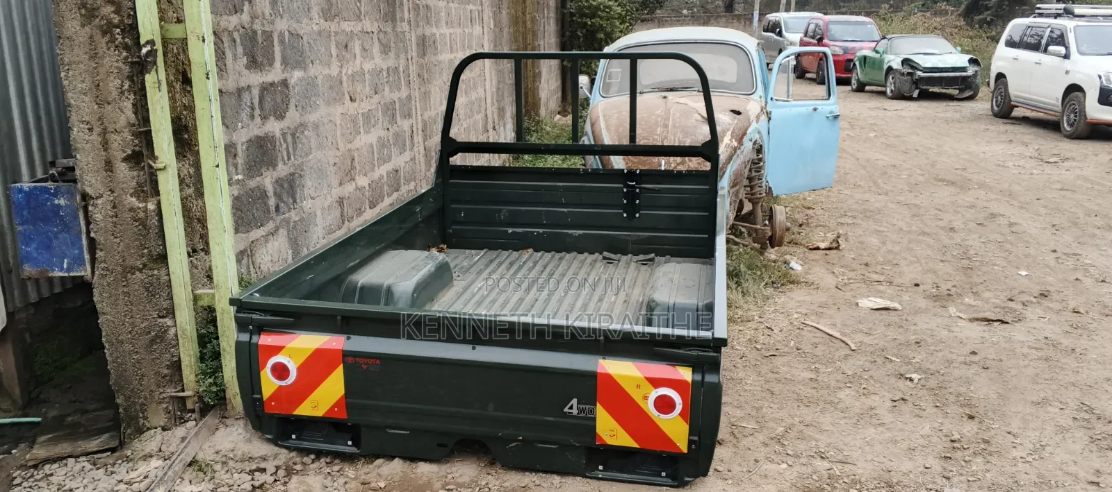 Toyota Land Cruiser (Pickup Body)