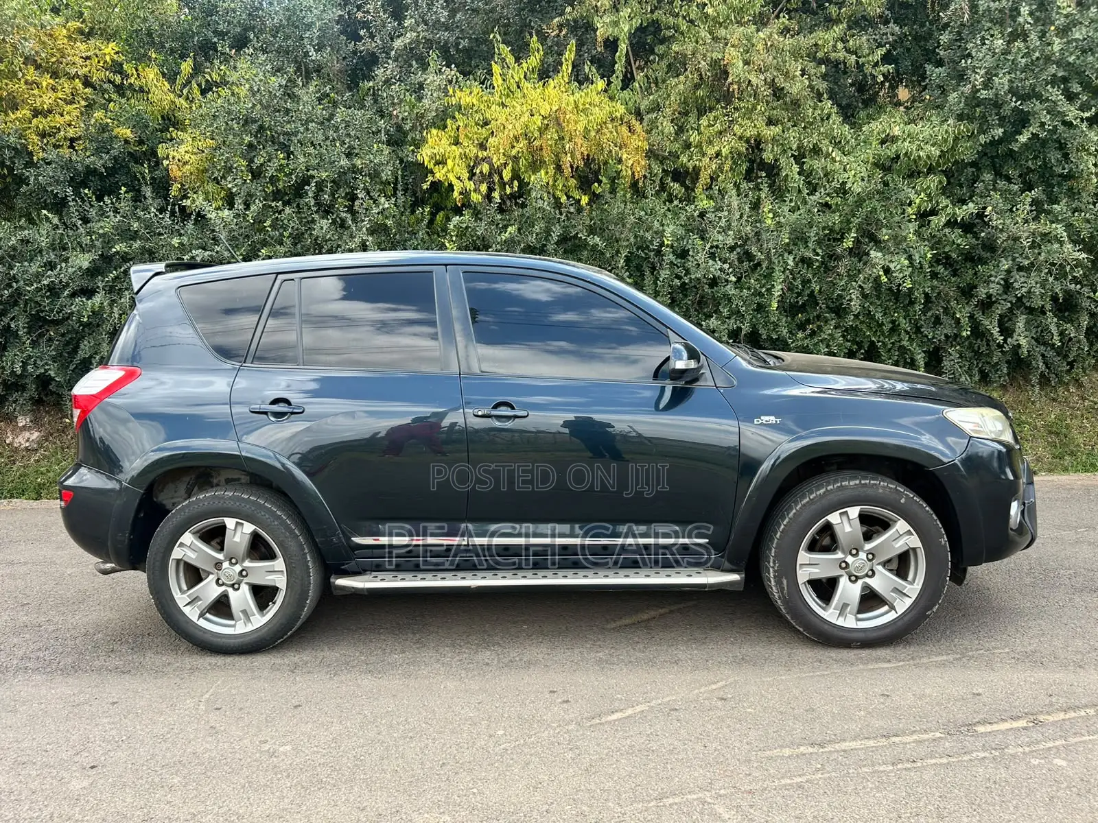 Toyota RAV4 2010 Black