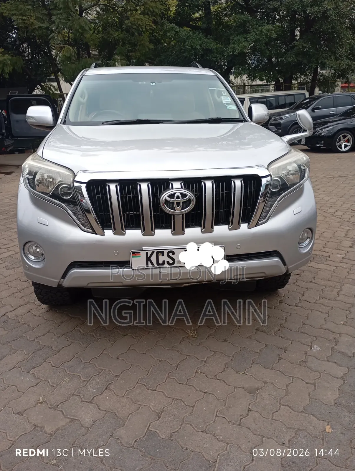 Toyota Land Cruiser Prado 2014 Silver
