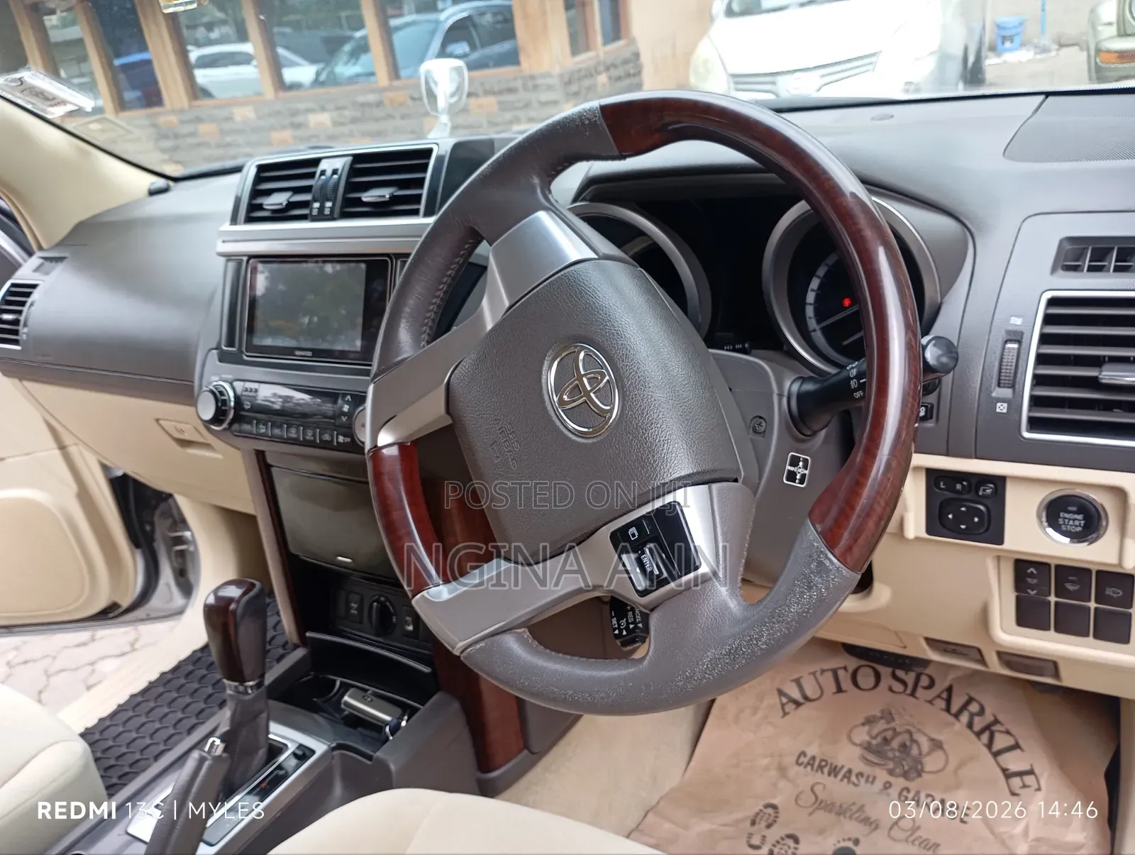 Toyota Land Cruiser Prado 2014 Silver