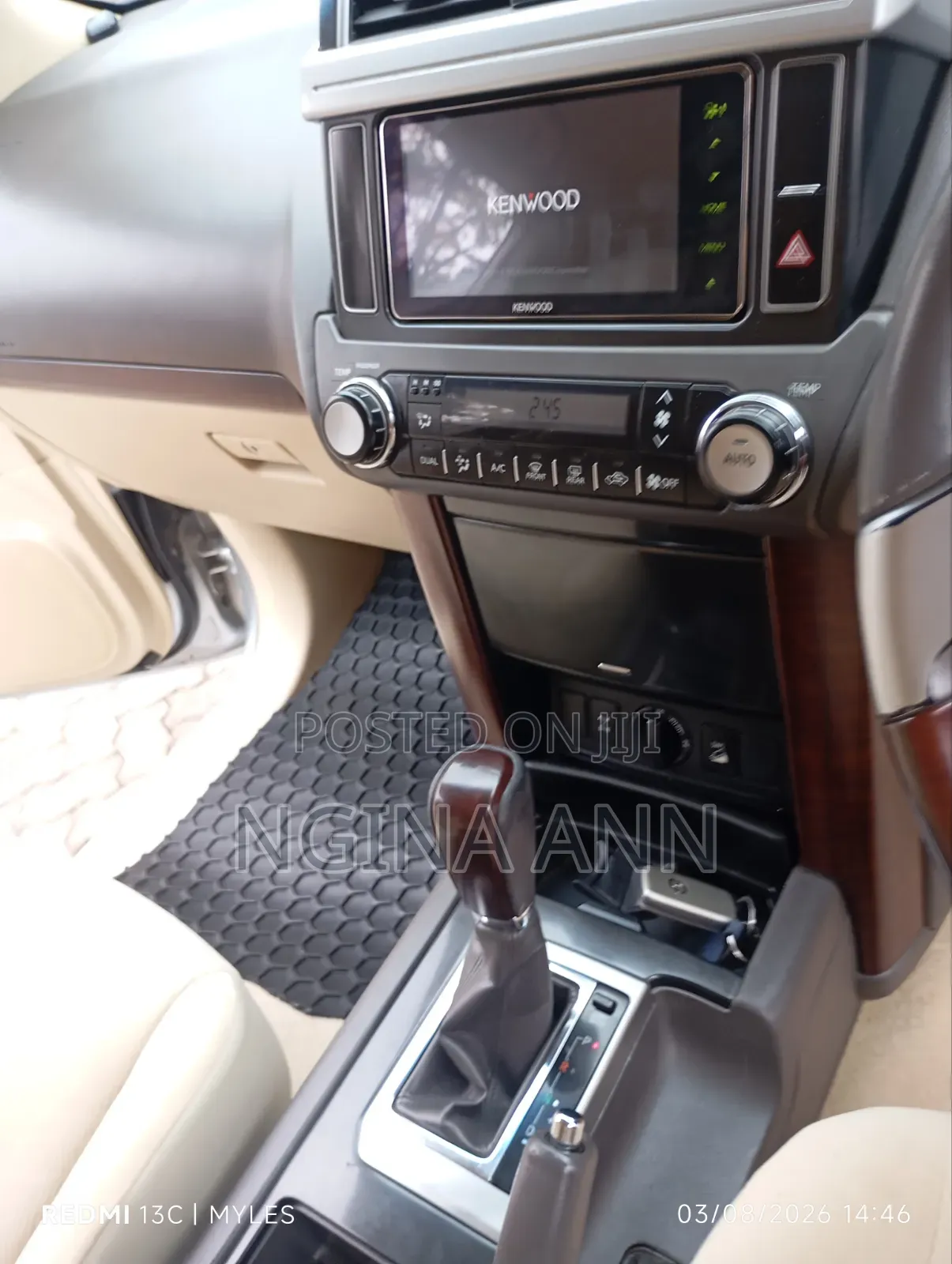Toyota Land Cruiser Prado 2014 Silver