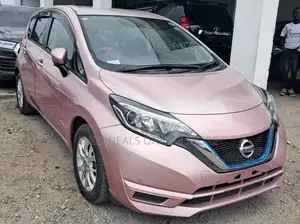 Nissan Note 2019 Pink