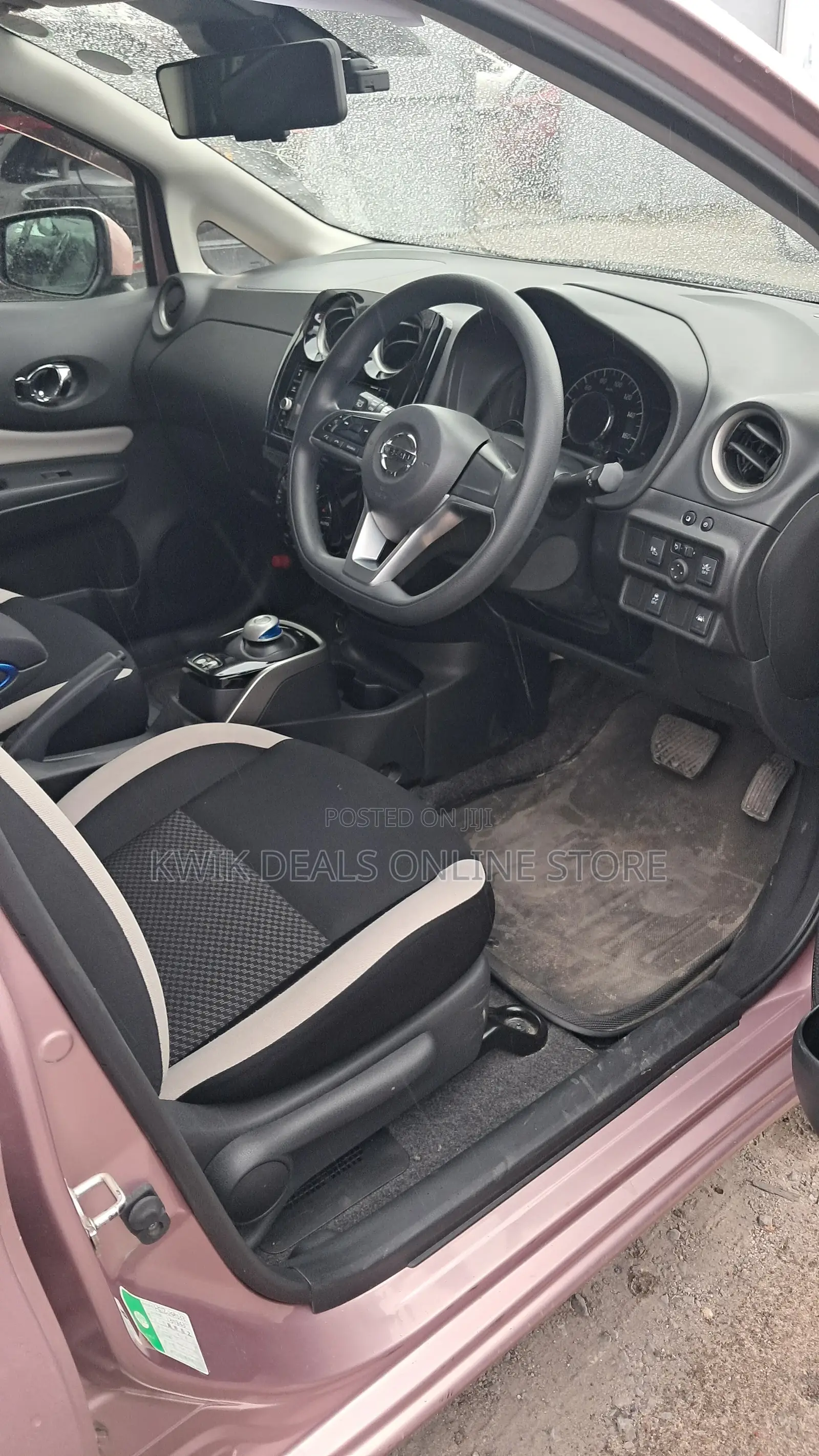 Nissan Note 2019 Pink