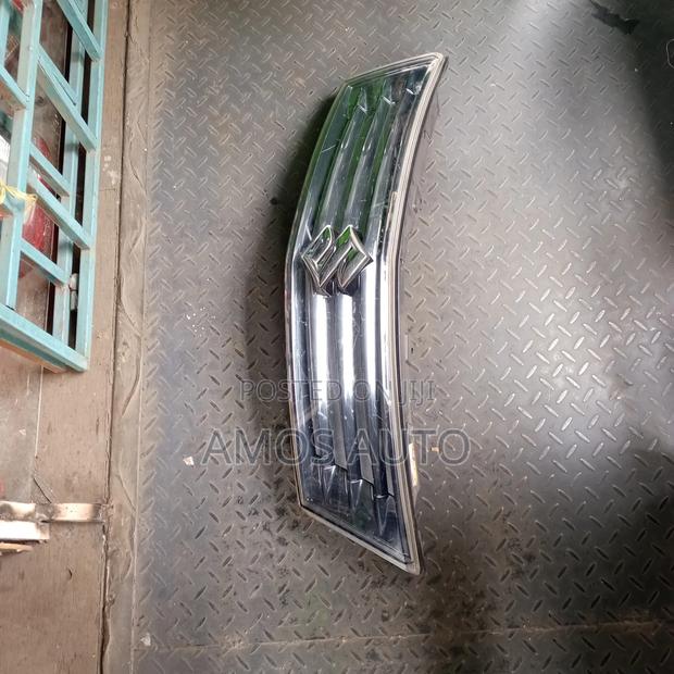Suzuki Solio 2012 Grill