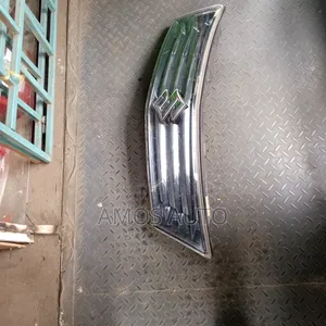 Suzuki Solio 2012 Grill