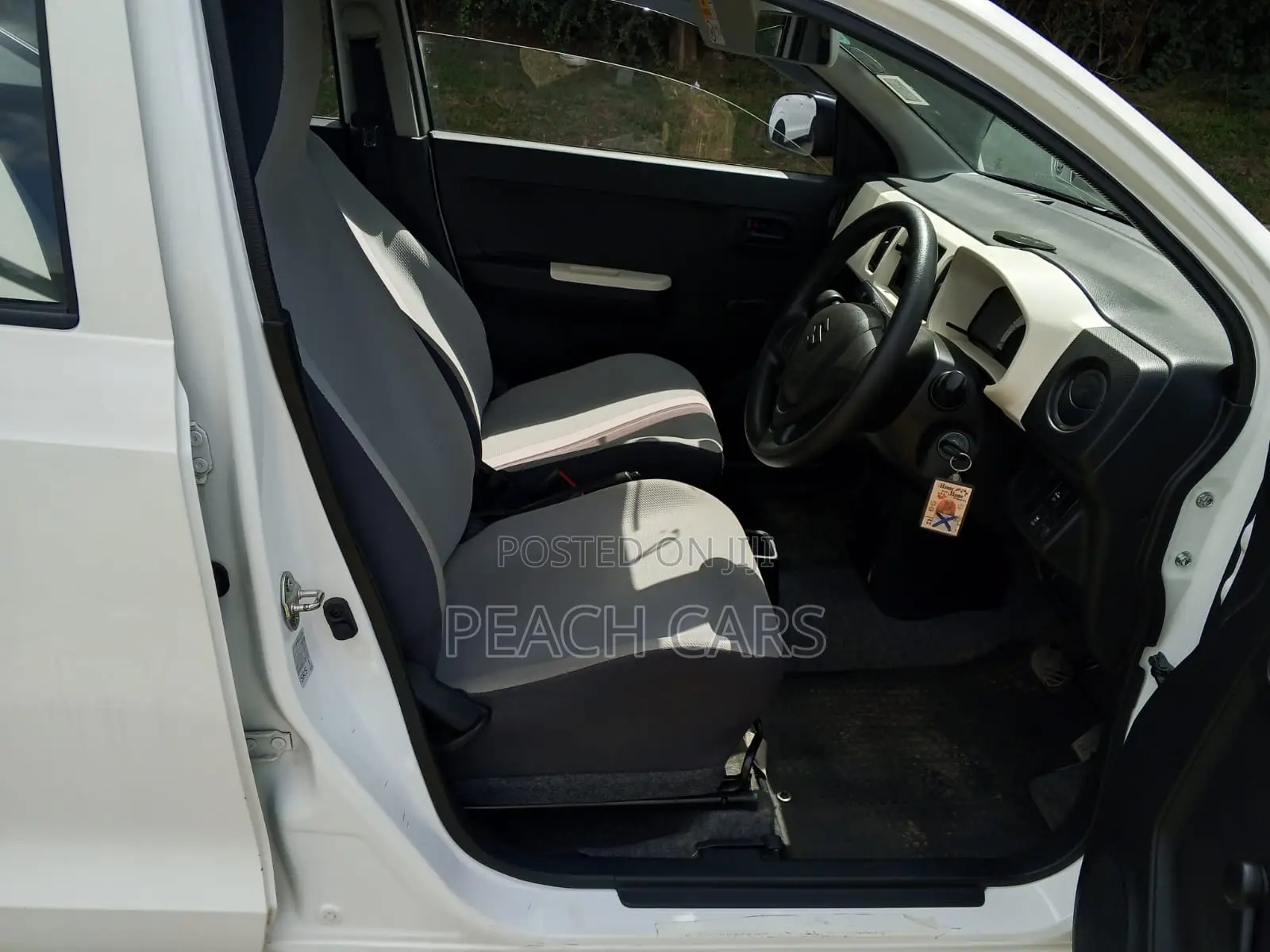 Suzuki Alto 2019 White