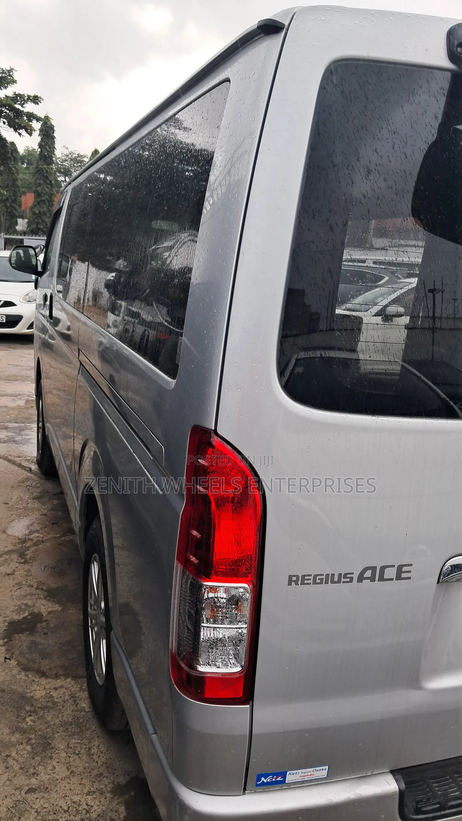 Toyota HiAce 2019 Silver