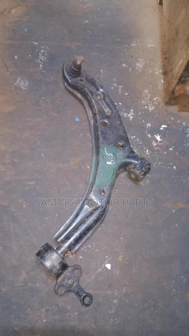 Nissan B15 Arm