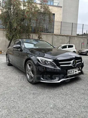 Mercedes-Benz C200 2015 Black