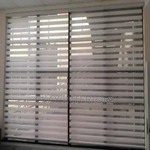 Let Your Workplace Shine With White Horizontal Office Window Blinds