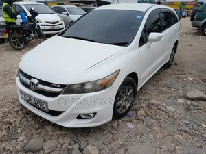 Honda Stream 2010 White