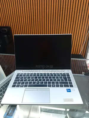 Laptop HP EliteBook 840 G8 16GB Intel Core i7 SSD 256GB
