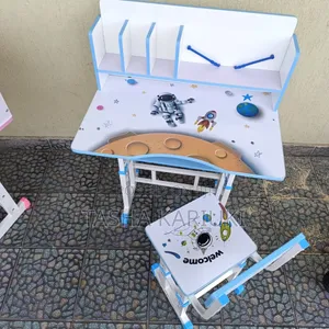 Partitioned Kids Study Table