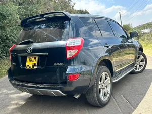 Toyota RAV4 2010 Black