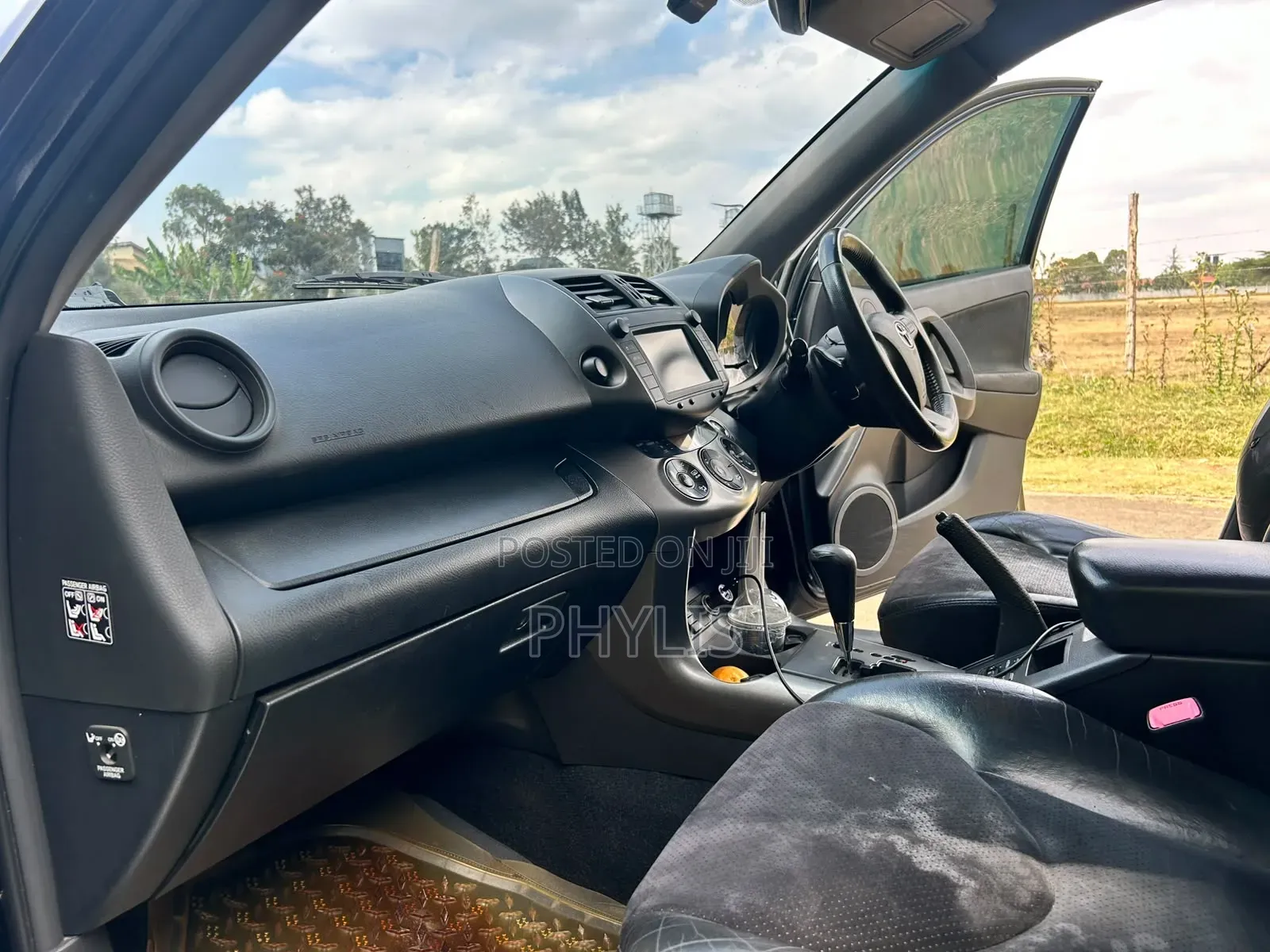 Toyota RAV4 2010 Black
