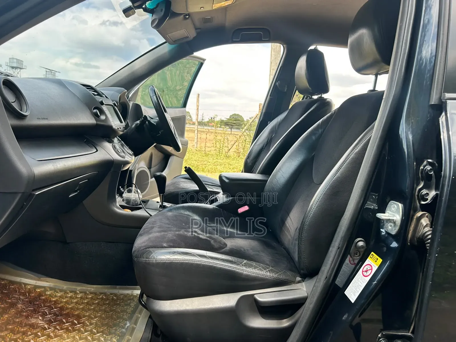 Toyota RAV4 2010 Black