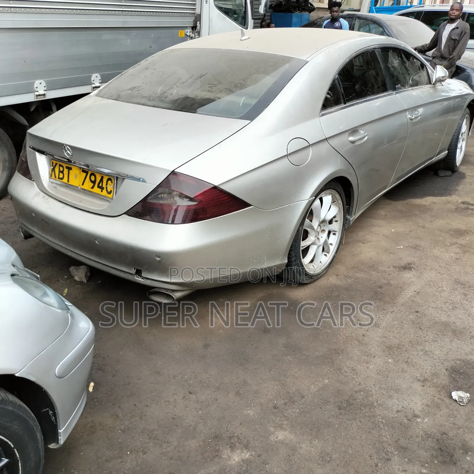 Mercedes-Benz CLS 2006 Silver