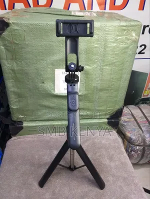 F16 Selfie Stick 1.7m Stainless Steel Rod Tripod