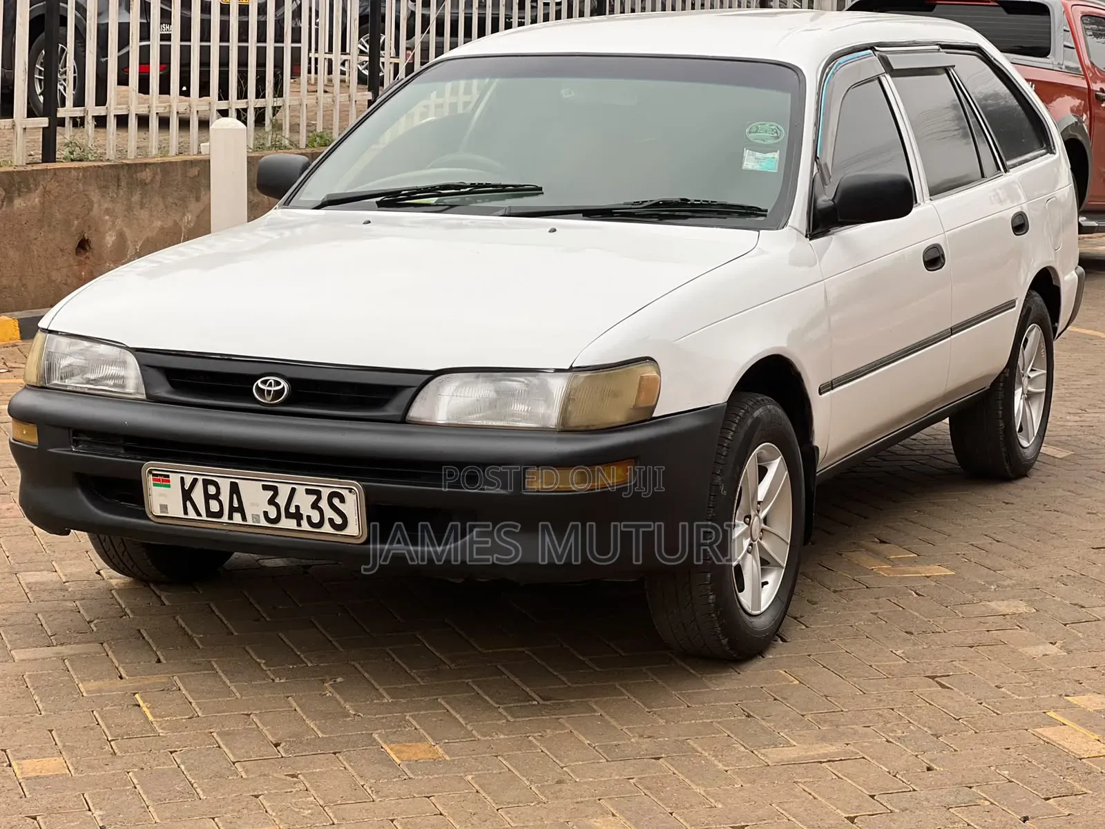 Toyota Corolla 2002 White