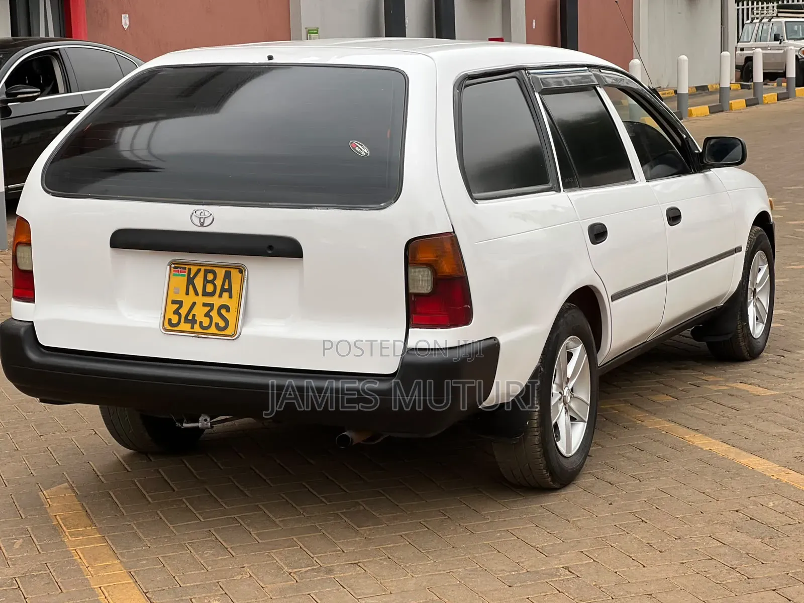 Toyota Corolla 2002 White