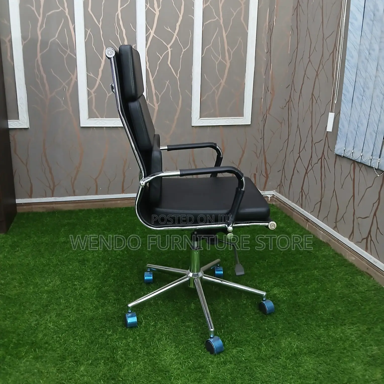 Office Chairs; High Back CEOs Executive Leather XSe Chair