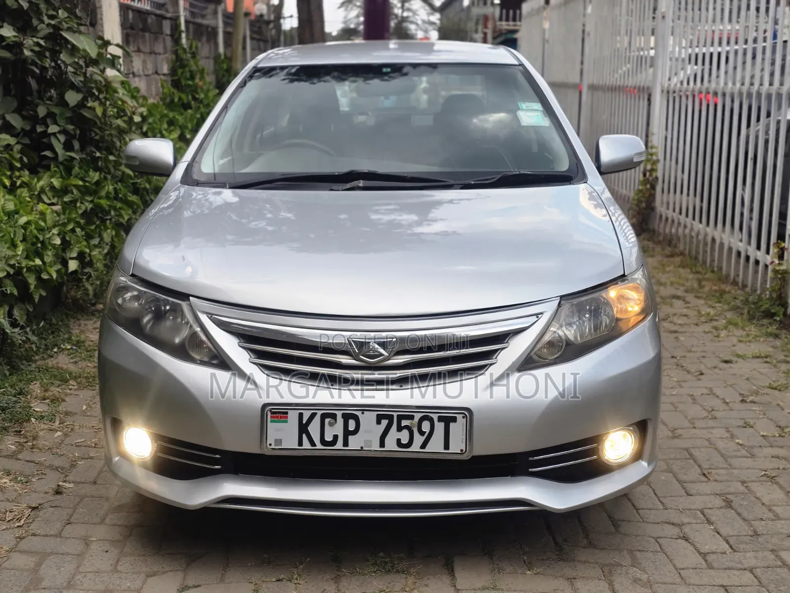 Toyota Allion 2011 Silver
