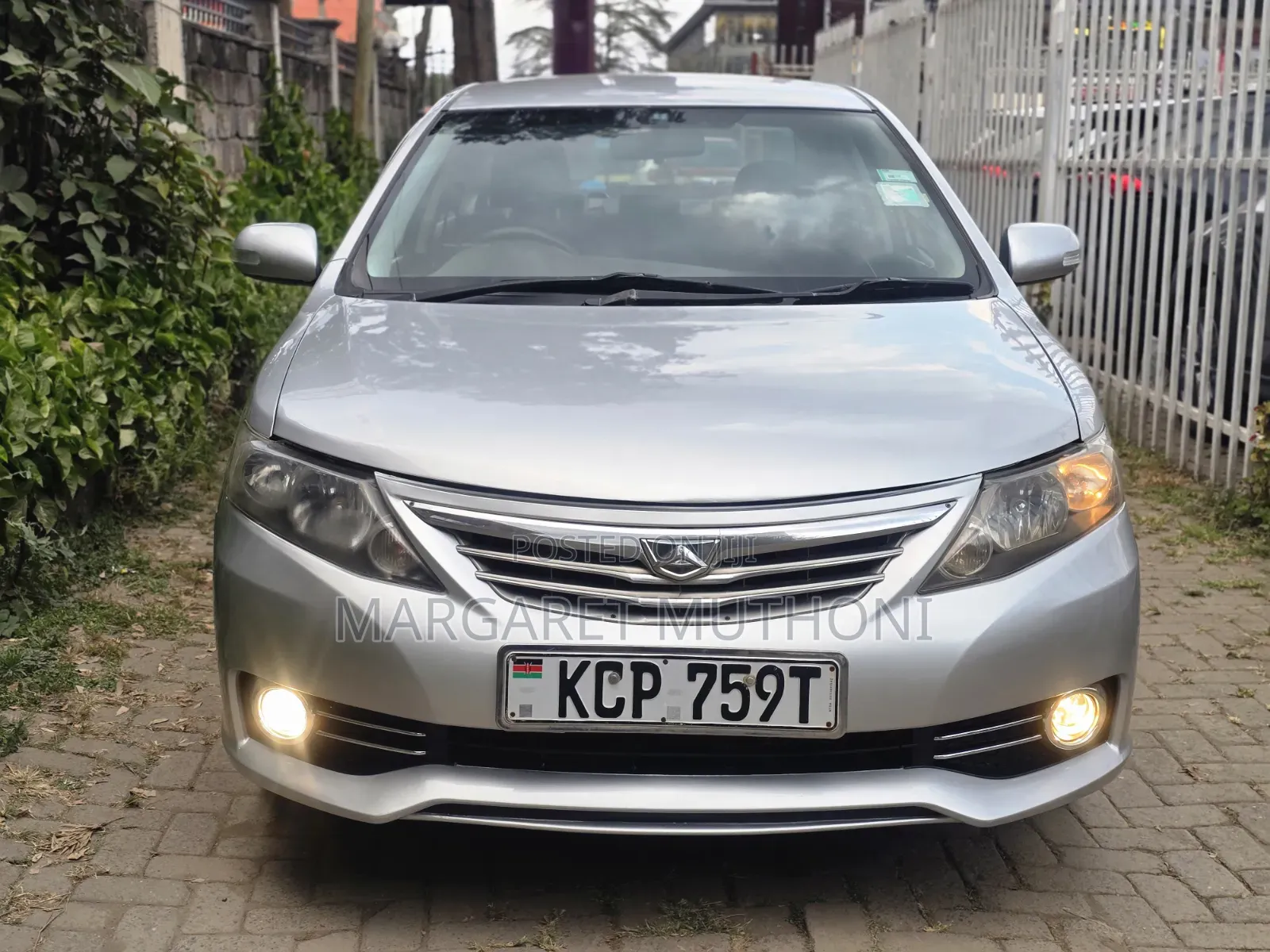Toyota Allion 2011 Silver