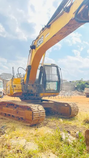 Excavator Jb210