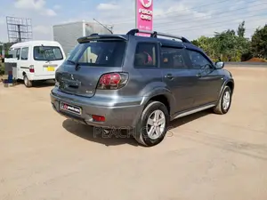 Mitsubishi Outlander 2006 Gray