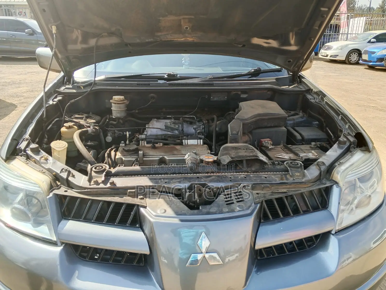 Mitsubishi Outlander 2006 Gray