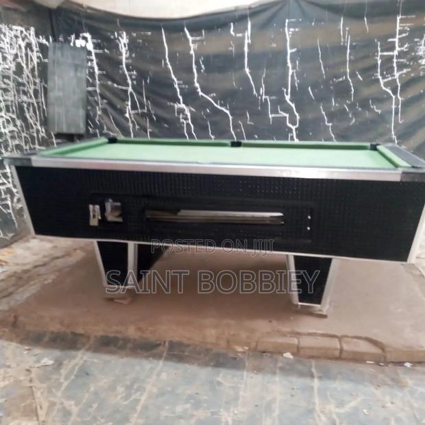 High Quality Pooltable - main view