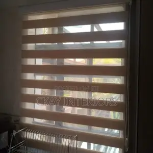 Brighter Office With Horizontal Office Window Blinds