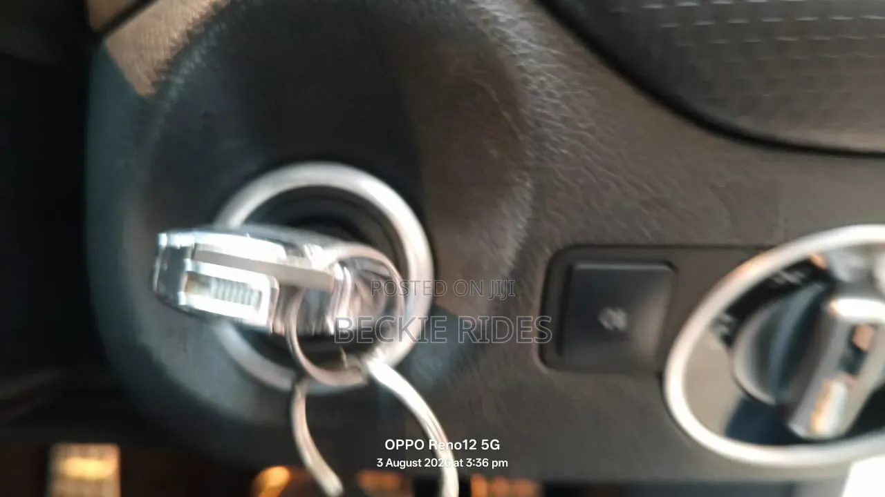 Mercedes-Benz A-Class 2013 Pearl