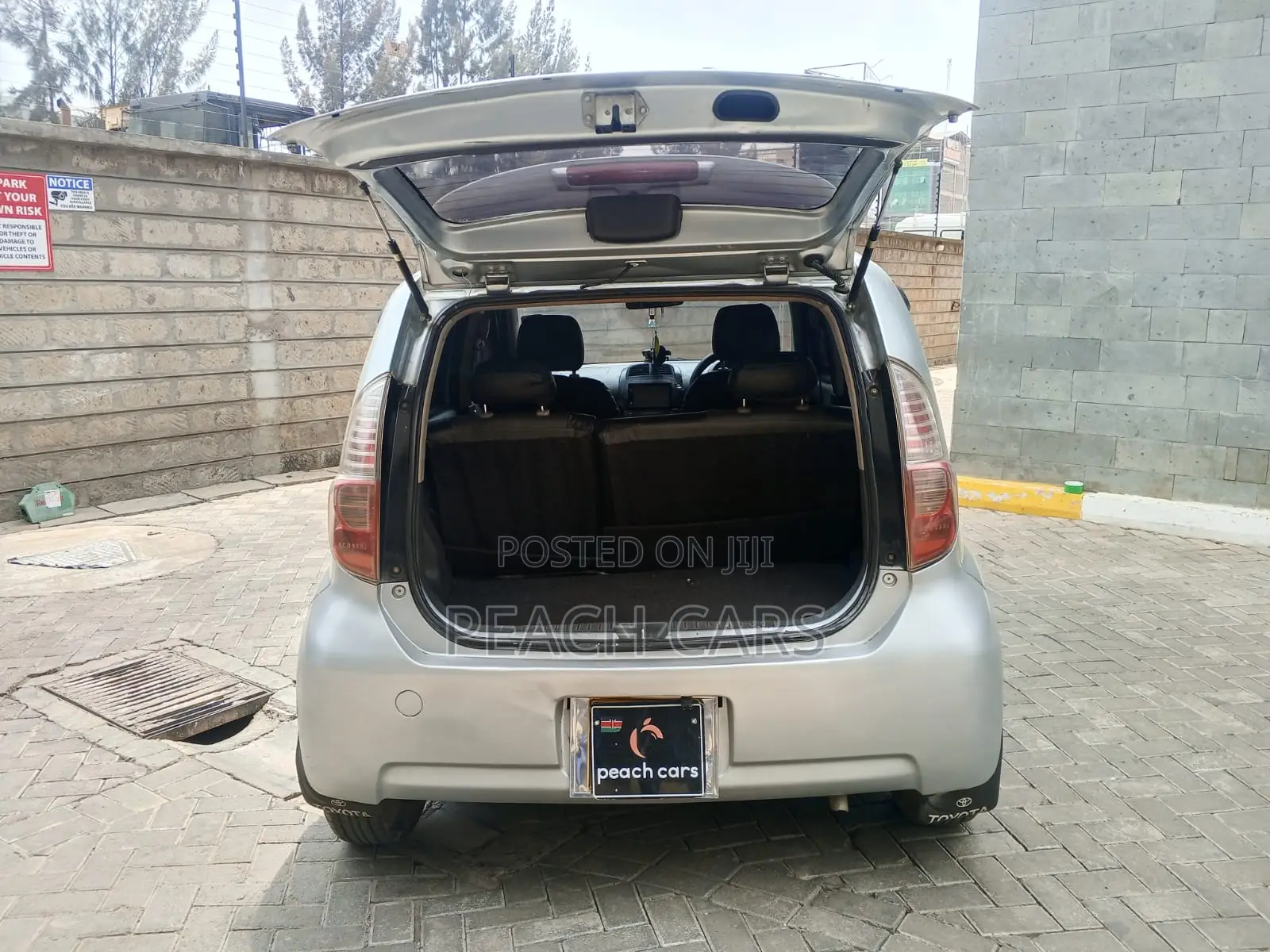 Toyota Passo 2008 Silver