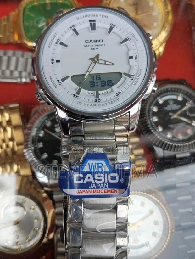 Casio Dual Watch 'Illuminator ' - thumbnail 2