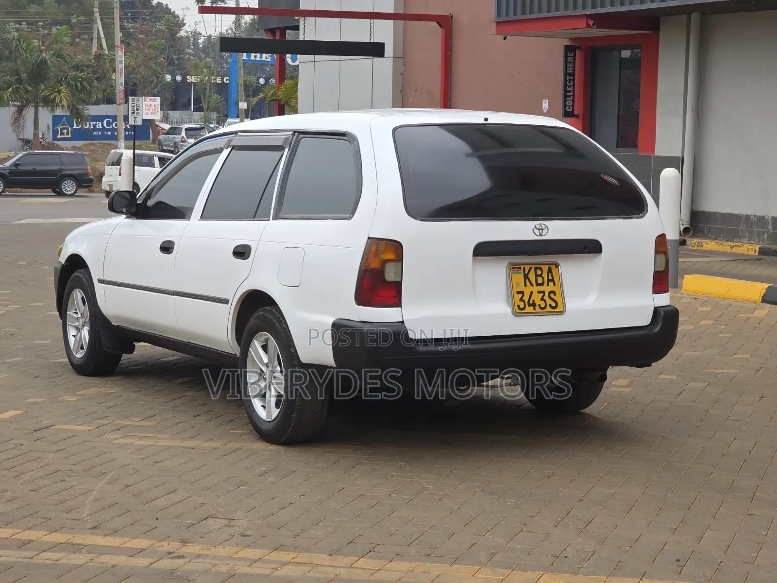 Toyota Corolla 2002 White