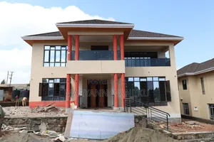 4bdrm Maisonette in Serene Estate, Ndeiya for sale