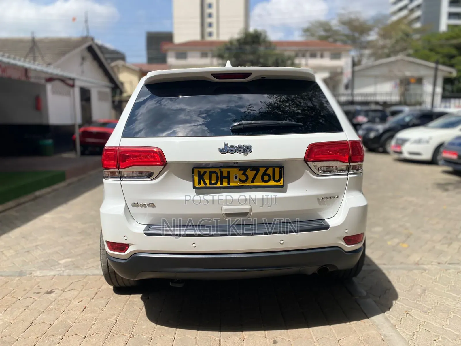 Jeep Grand Cherokee Laredo 4dr 4x4 2016 White