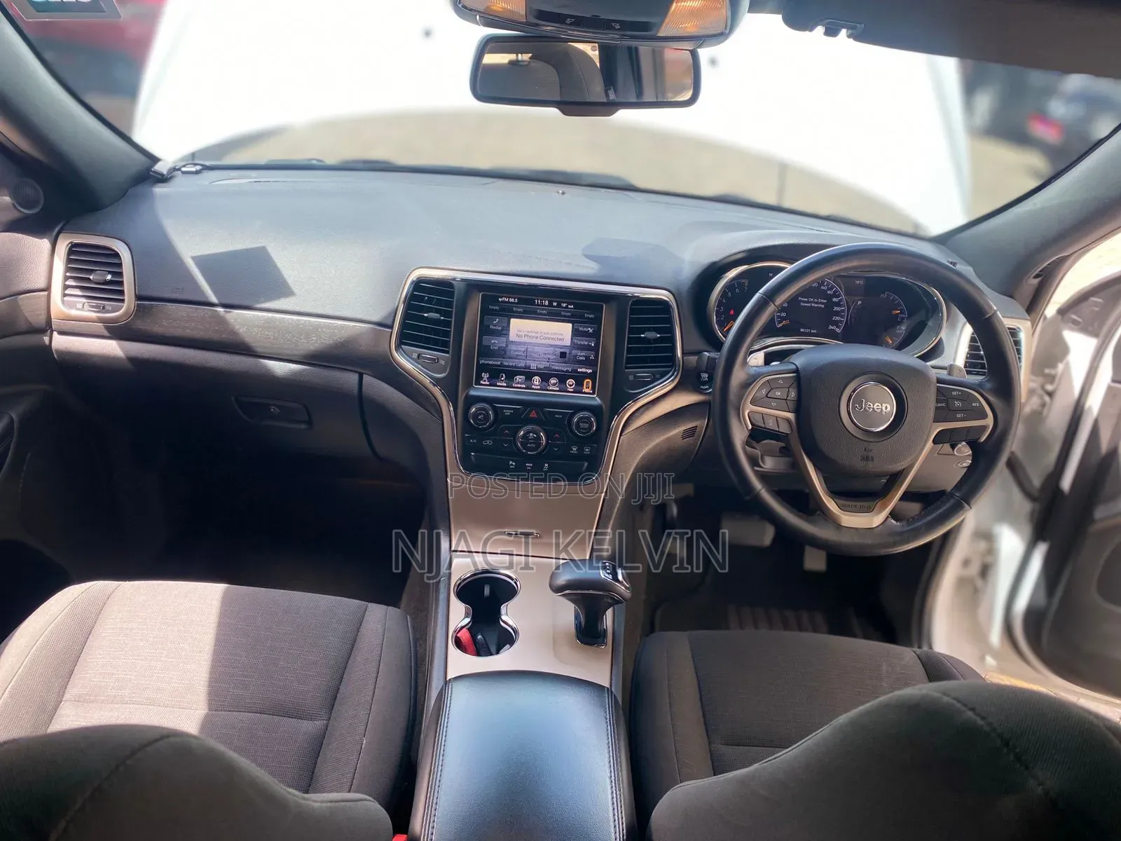 Jeep Grand Cherokee Laredo 4dr 4x4 2016 White