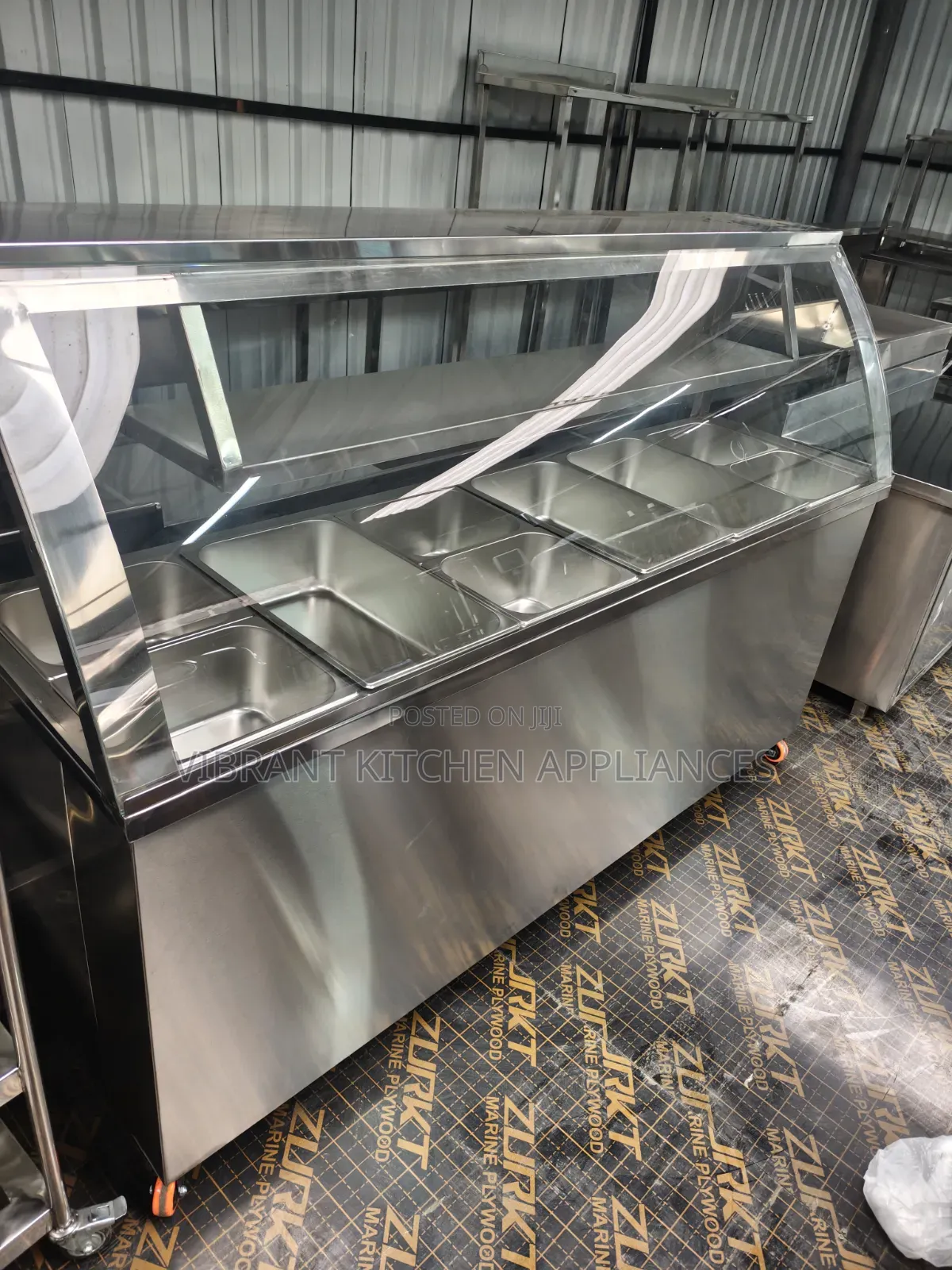 6-Pan Table Top Food Warmer With Glass Canopy