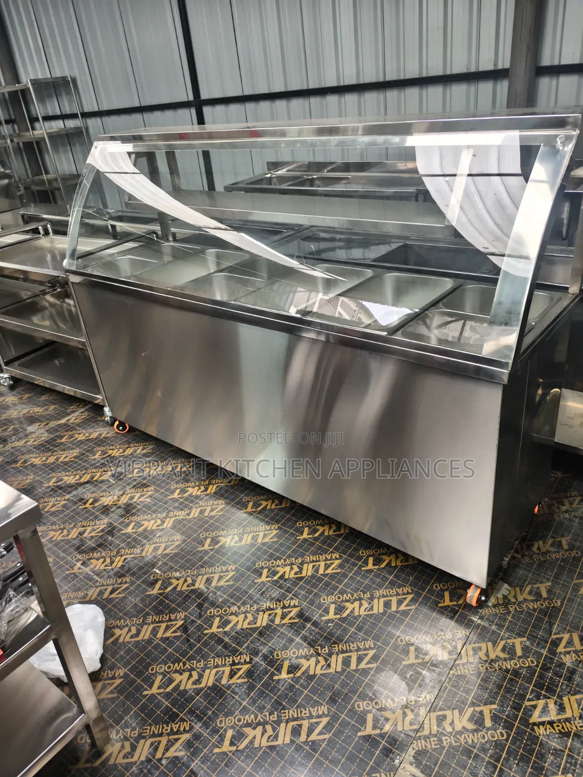 6-Pan Table Top Food Warmer With Glass Canopy