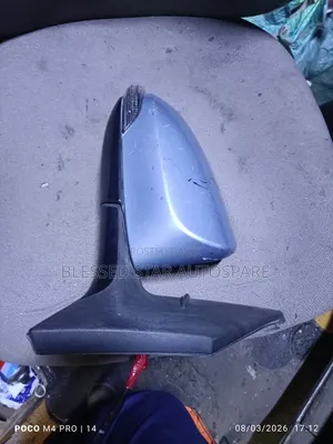 Toyota Auris Side Mirror 2014