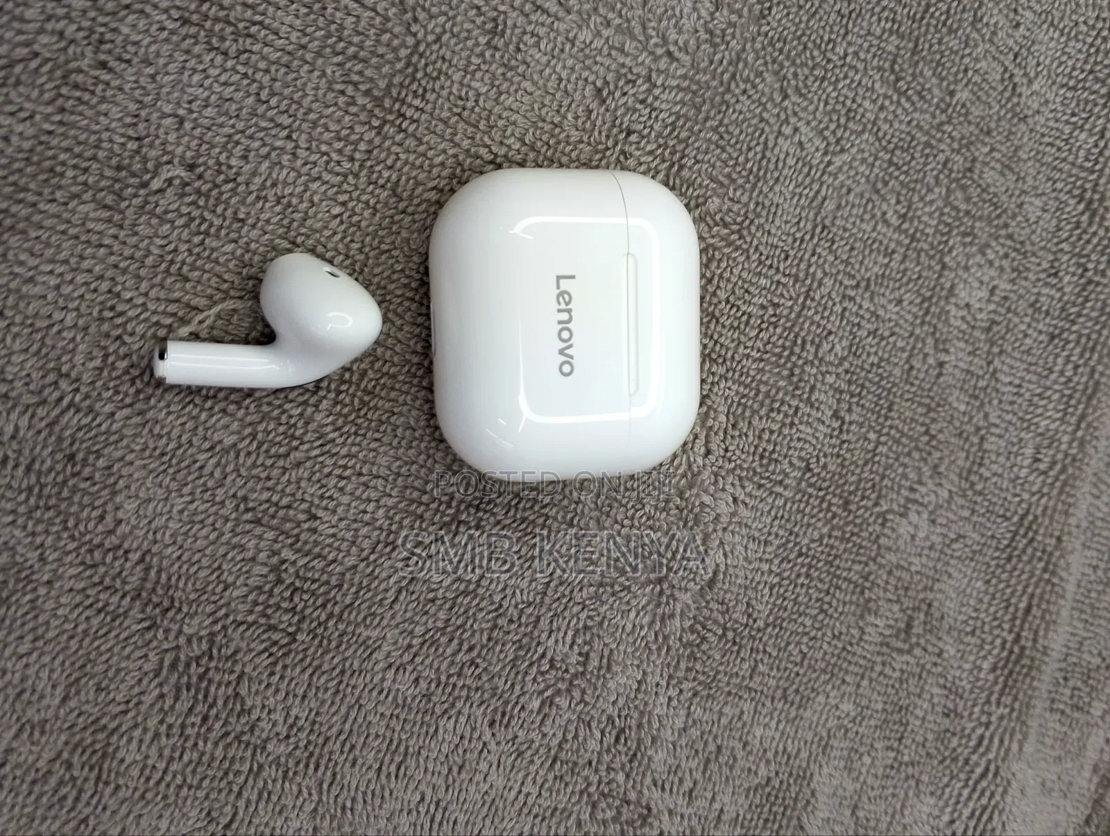 Lenovo LP40 Wireless Earbuds With Mic