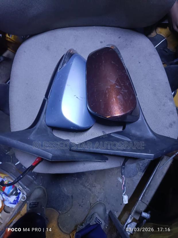 Toyota Auris Side Mirror 2014