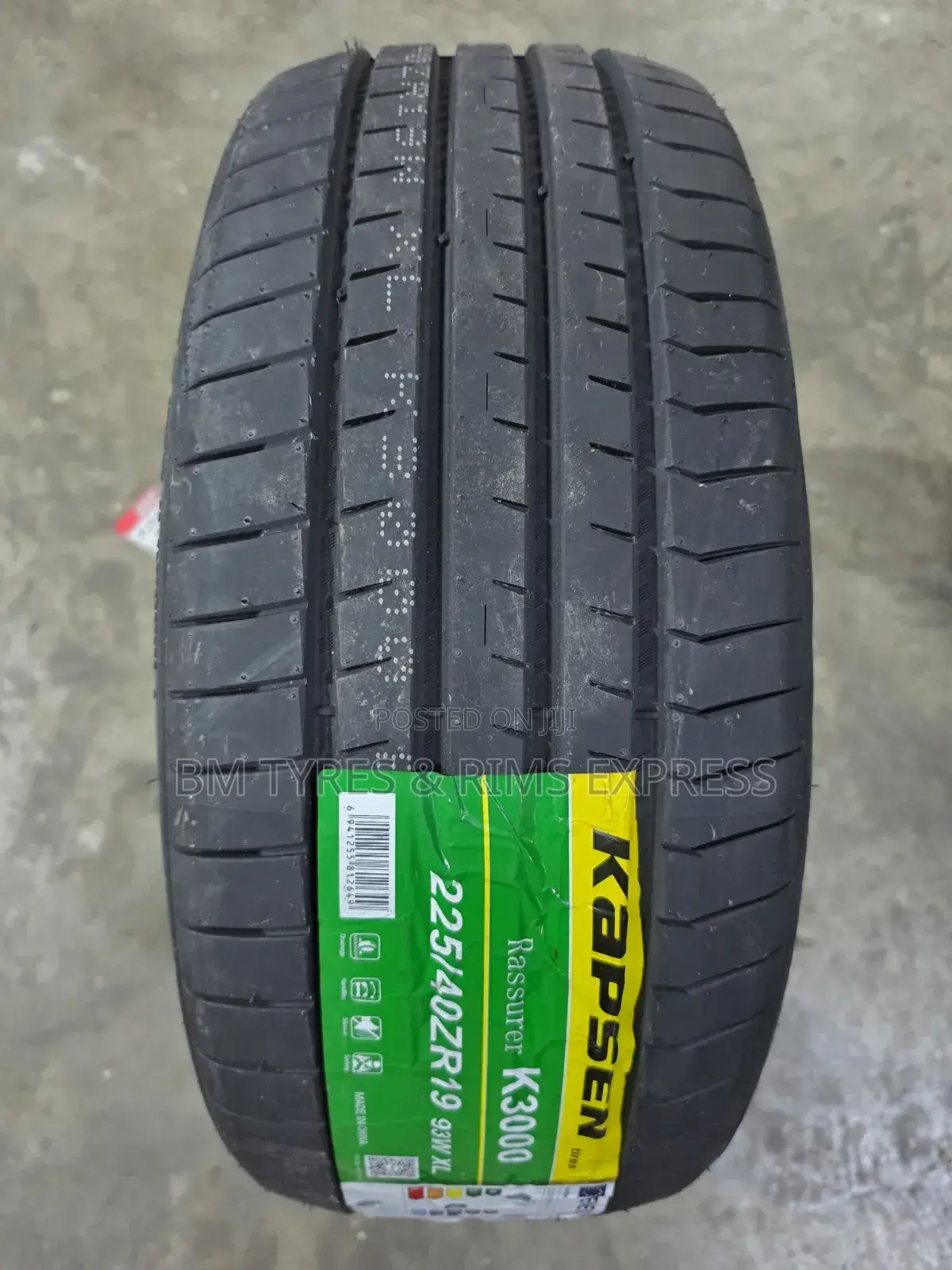 225 /40 R19 Kapsen Tires ()