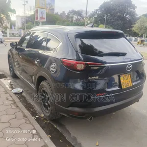 Mazda CX-8 2018 Blue