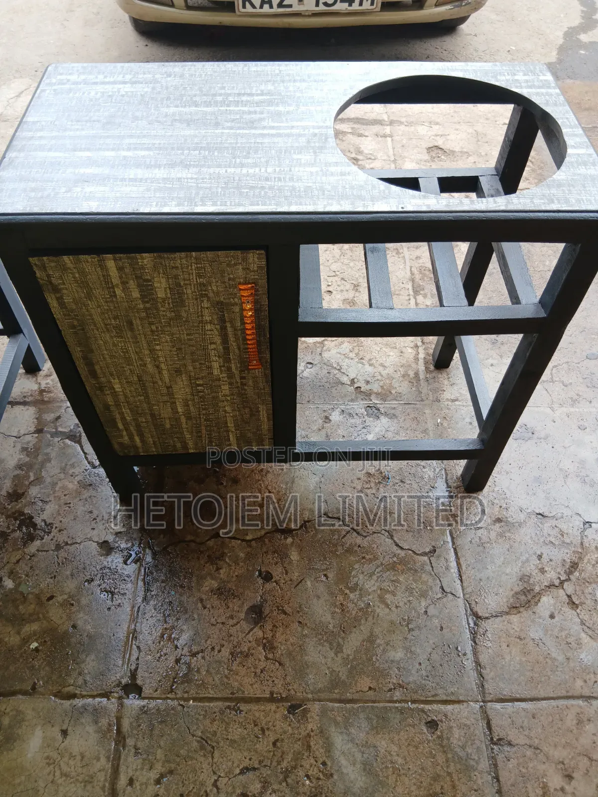 Elegant,stylish Gas Cabinet With Storage