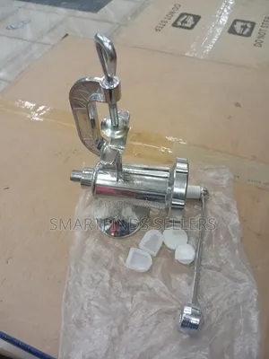 Kitchen Meat Grinding Machine